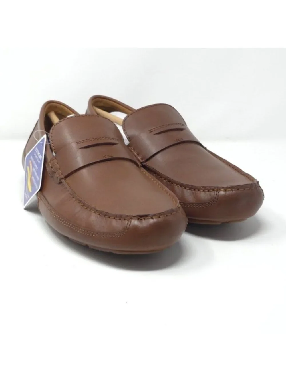 Clarks 🟢 brand